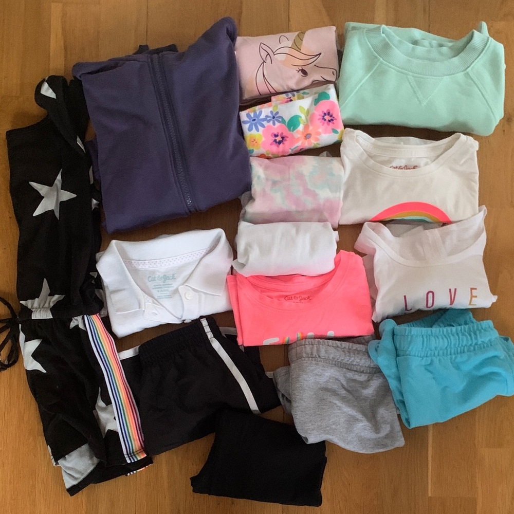 Girls bundle Size S / 6